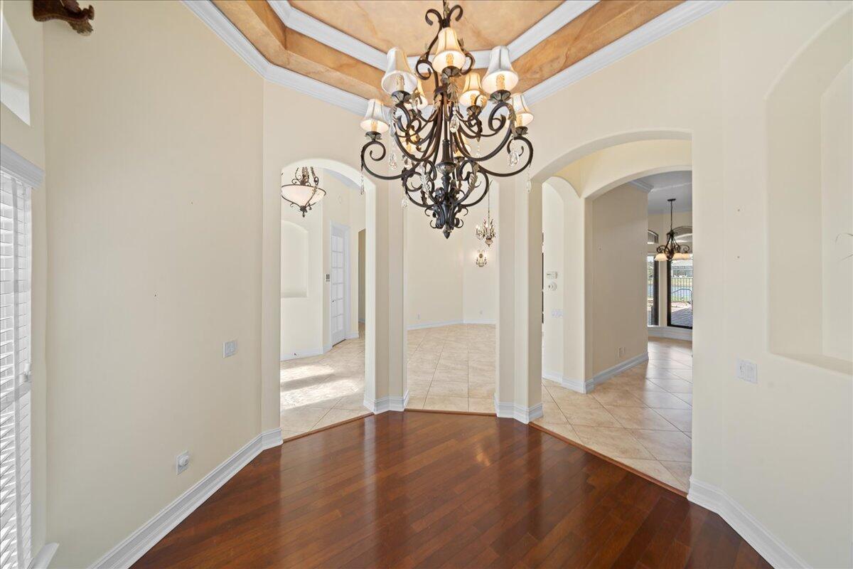 6075 Anello Drive