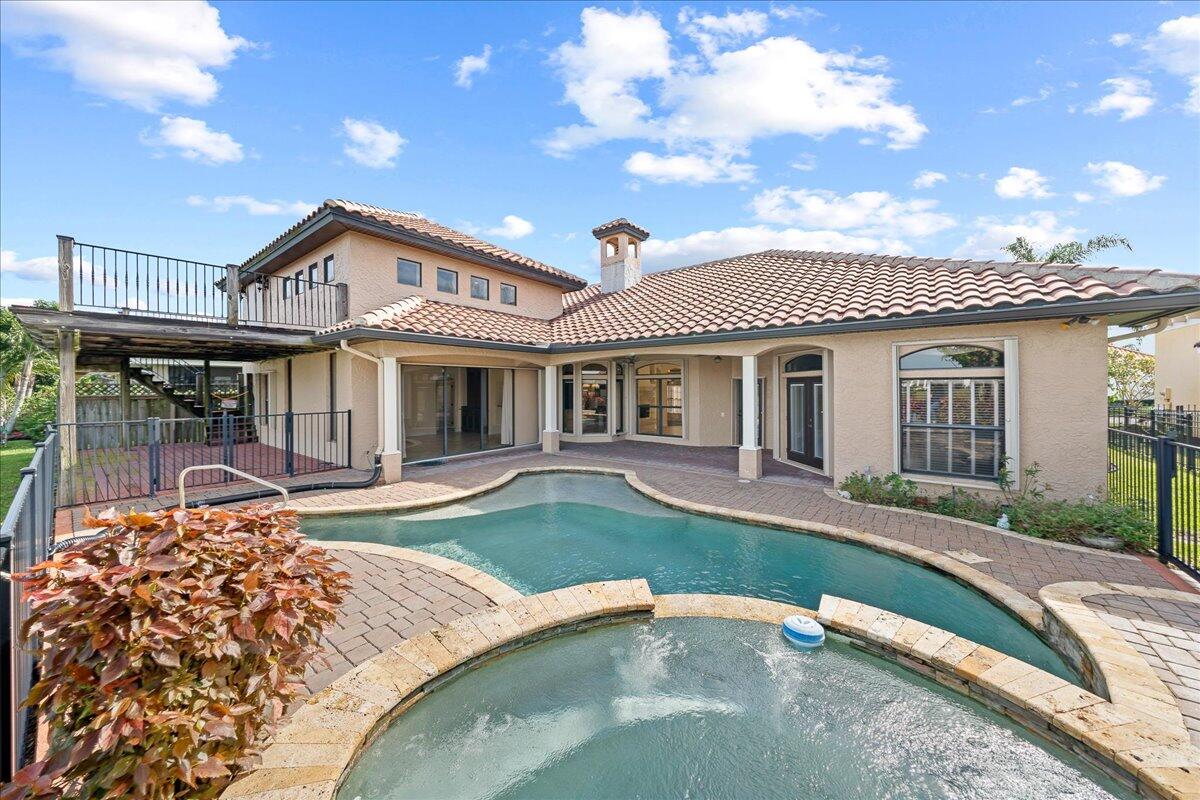 6075 Anello Drive