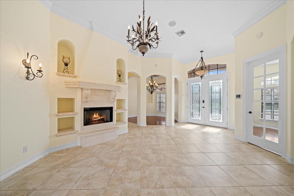 6075 Anello Drive