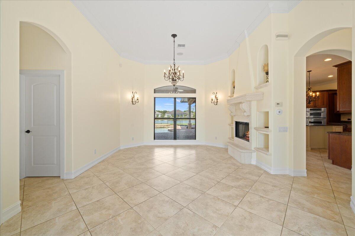 6075 Anello Drive