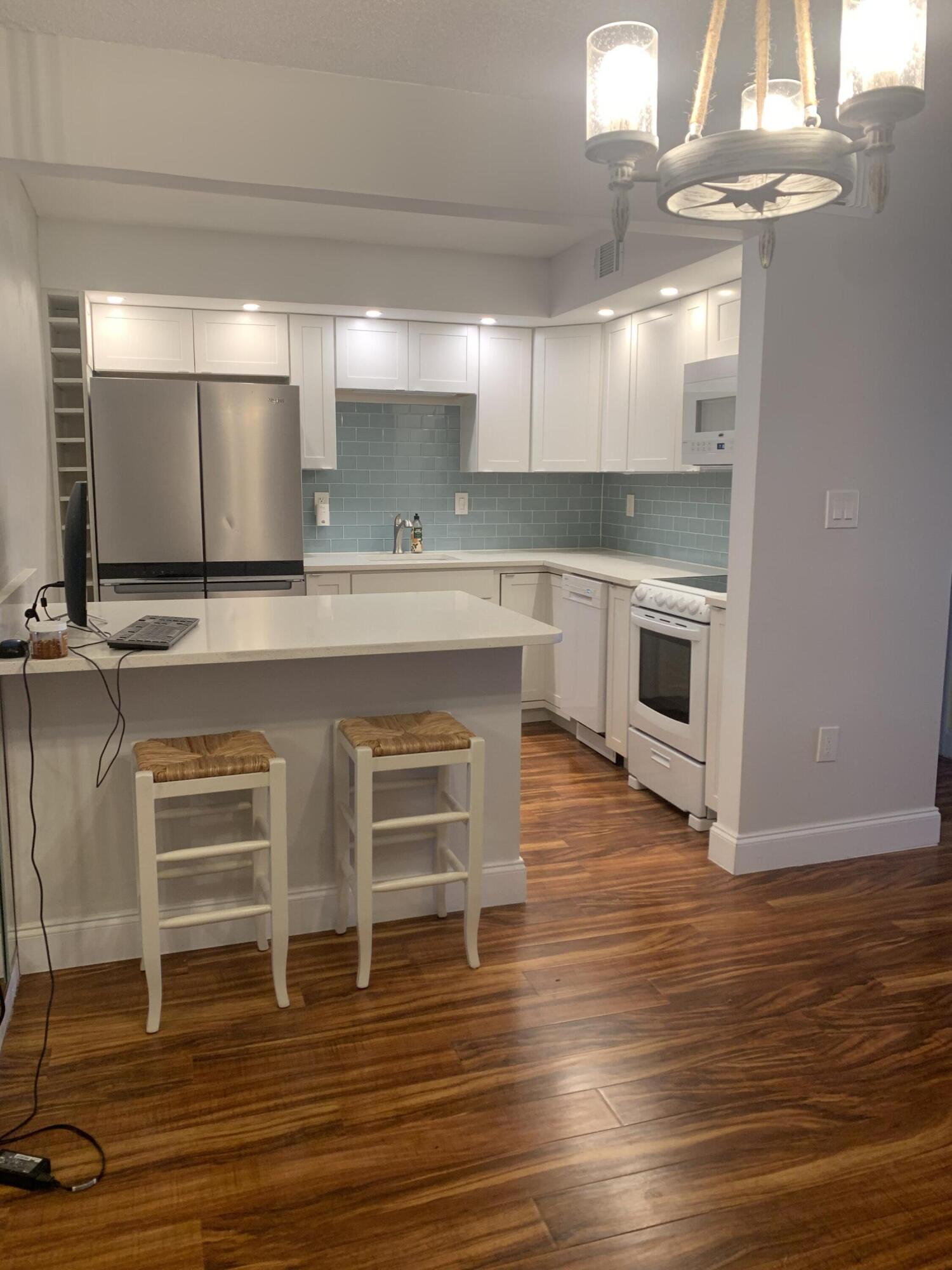 2700 N Highway A1a, 15-203