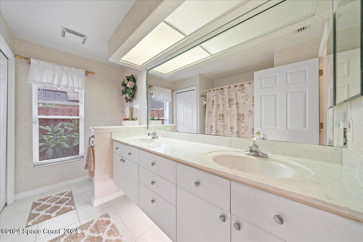 842 Blackbird Court