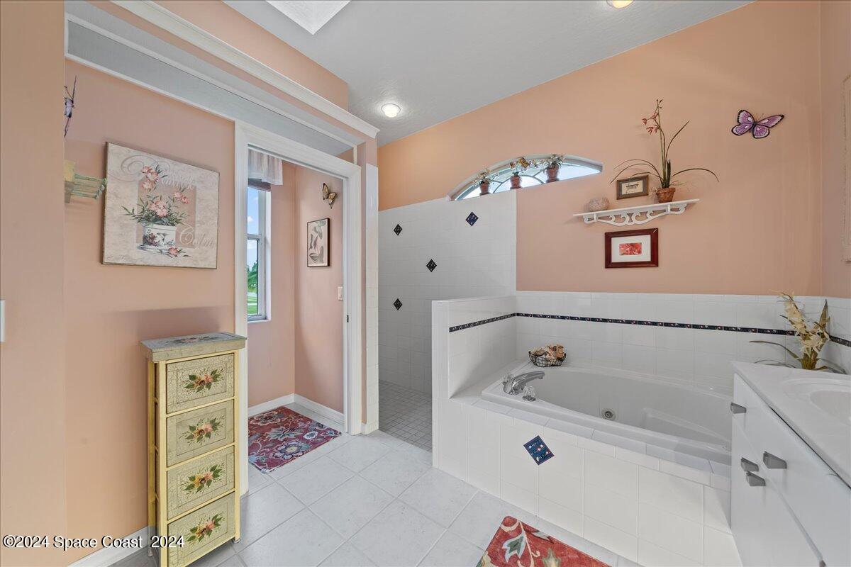 842 Blackbird Court