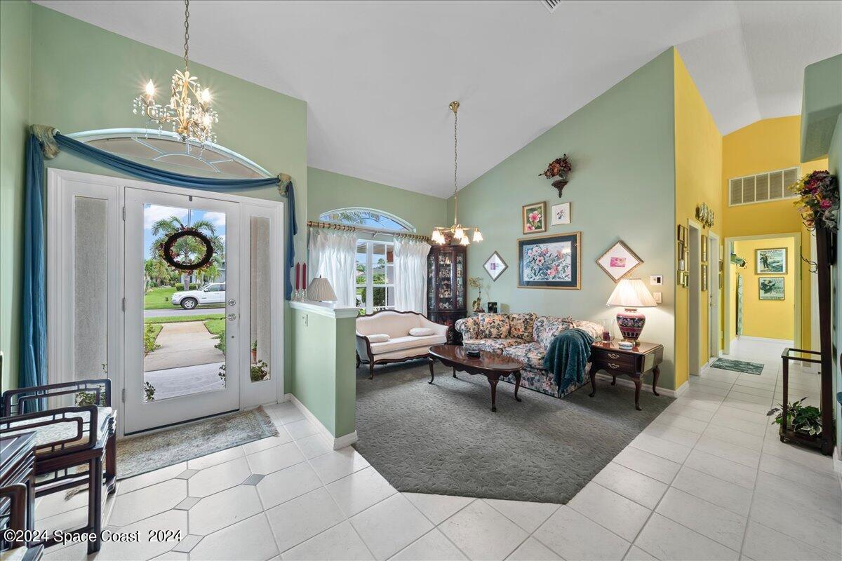 842 Blackbird Court