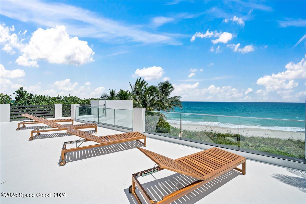 1655 Highway A1a