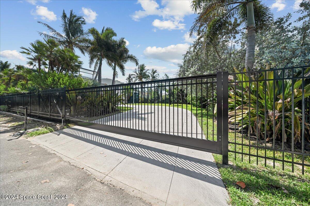 1655 Highway A1a
