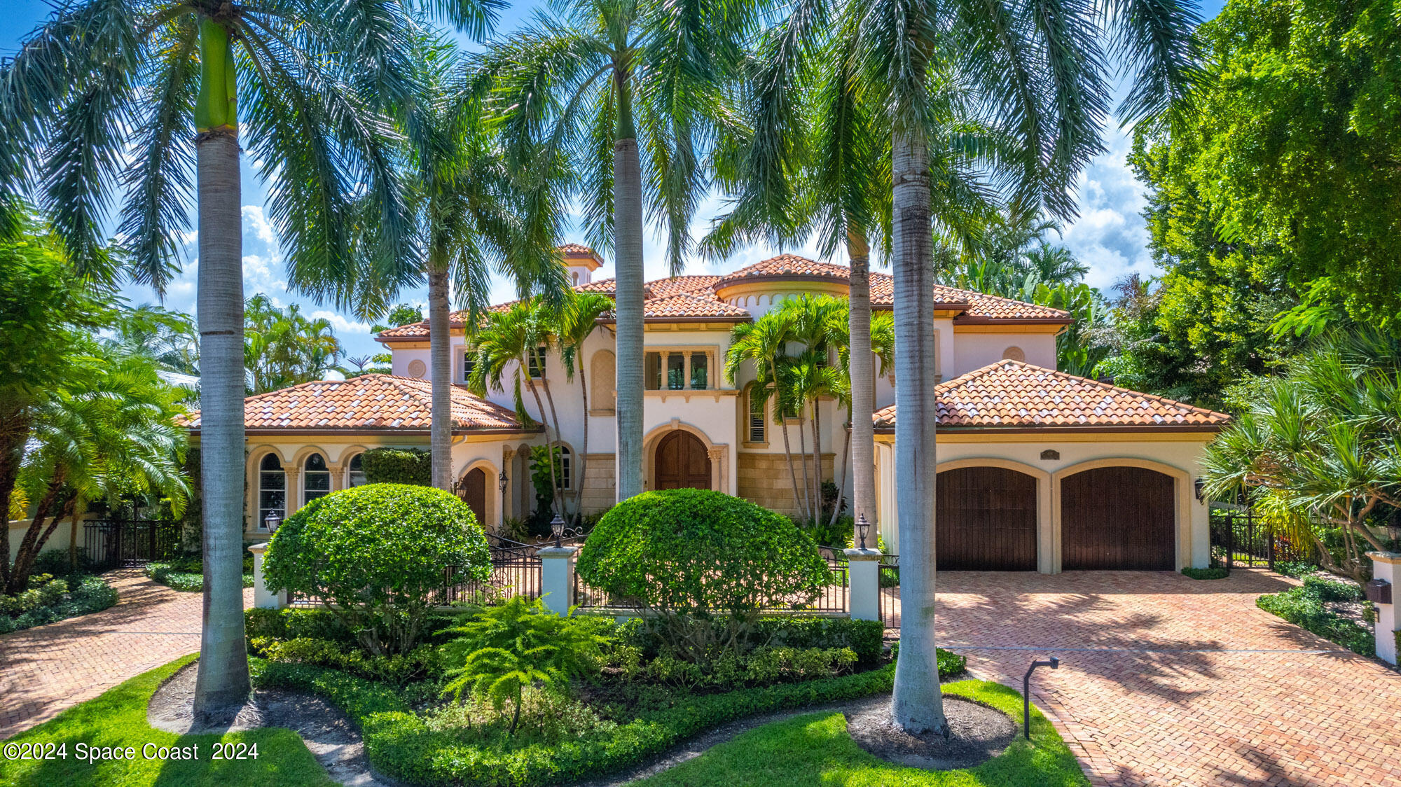 639 Middle River Drive
