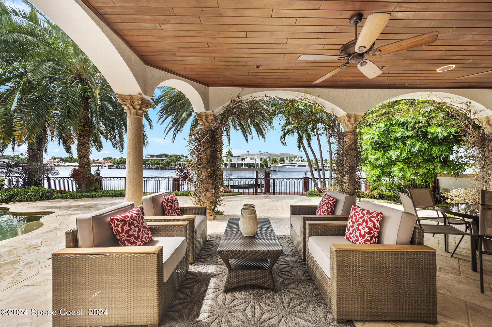 639 Middle River Drive