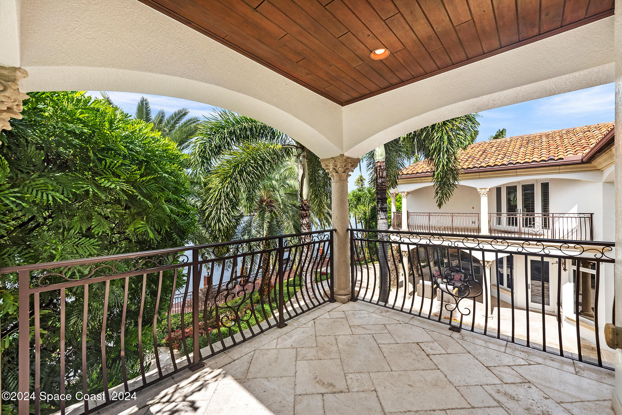 639 Middle River Drive