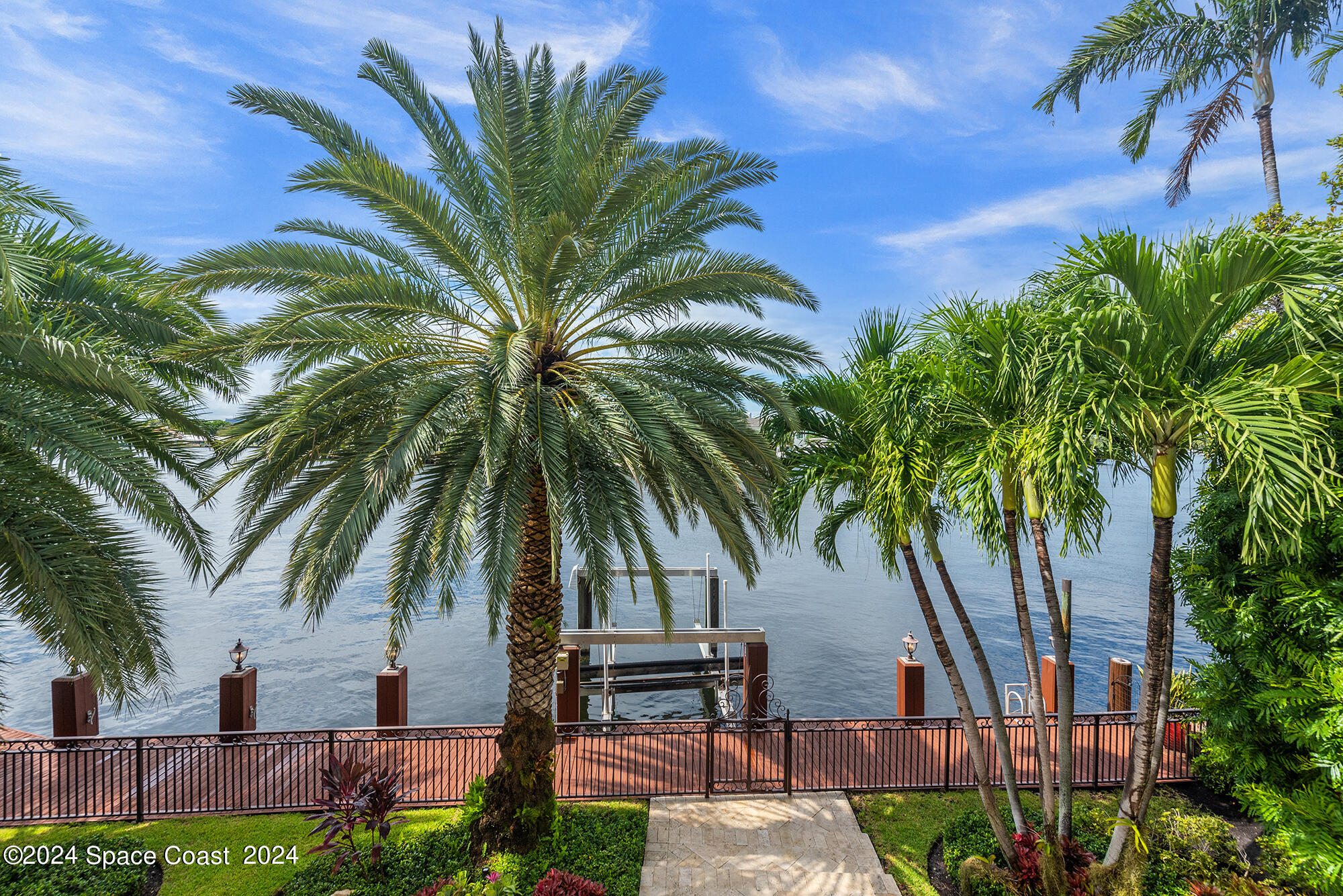 639 Middle River Drive