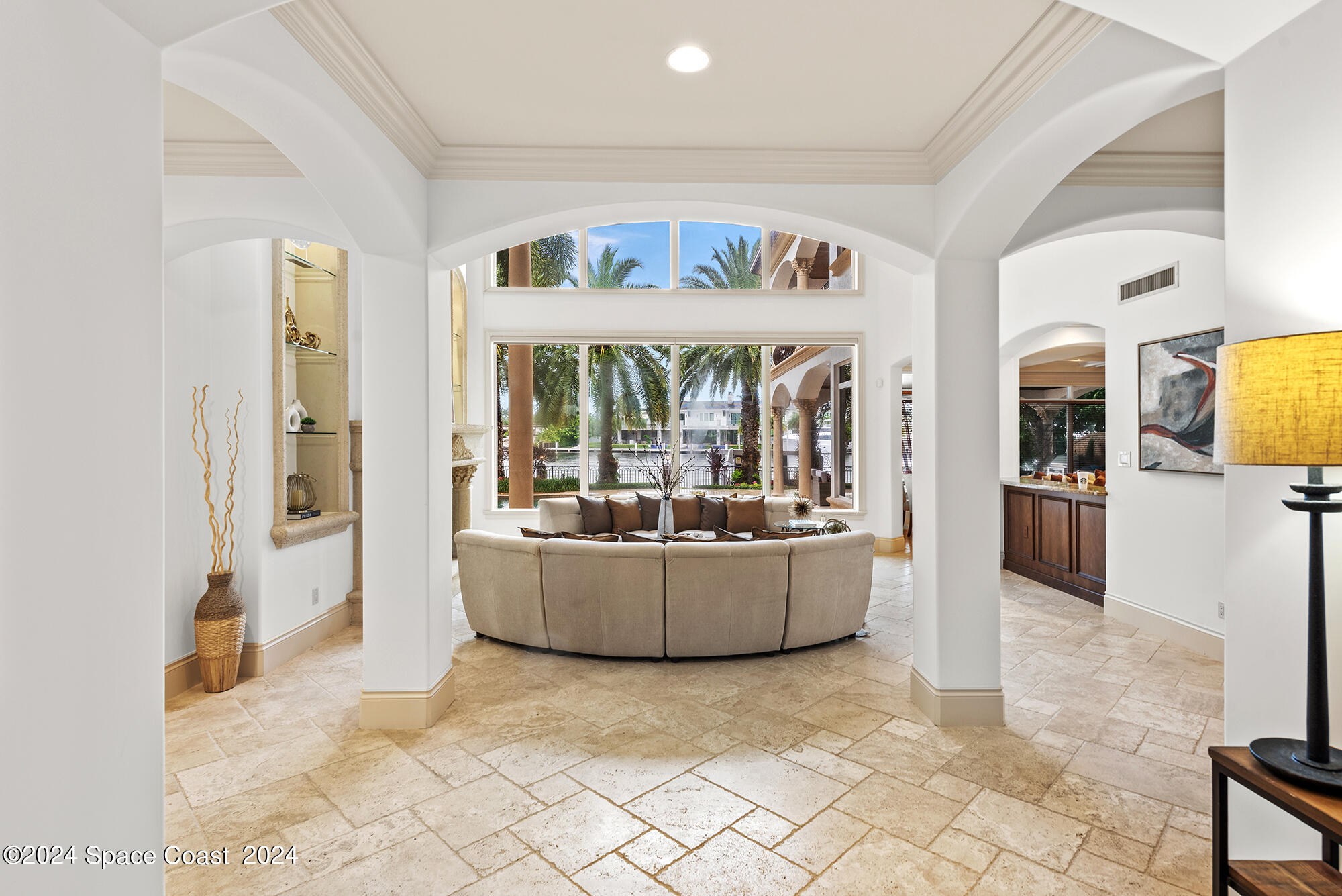 639 Middle River Drive