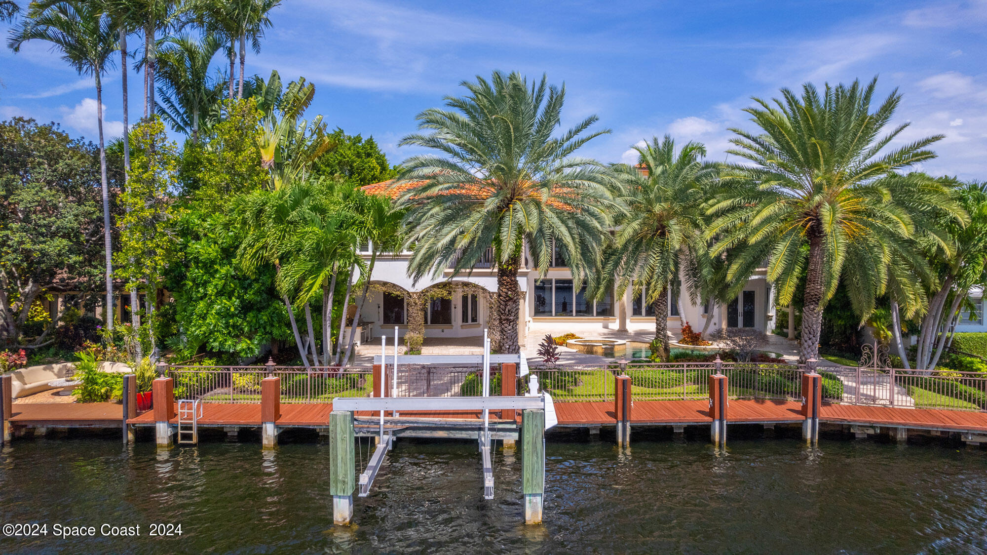 639 Middle River Drive