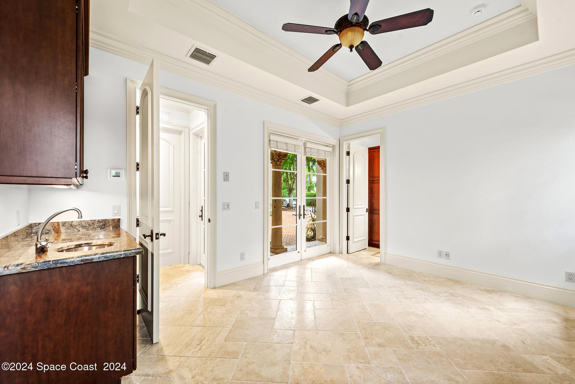 639 Middle River Drive