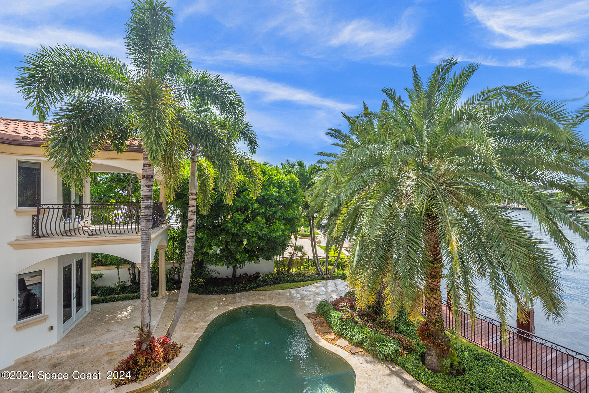 639 Middle River Drive