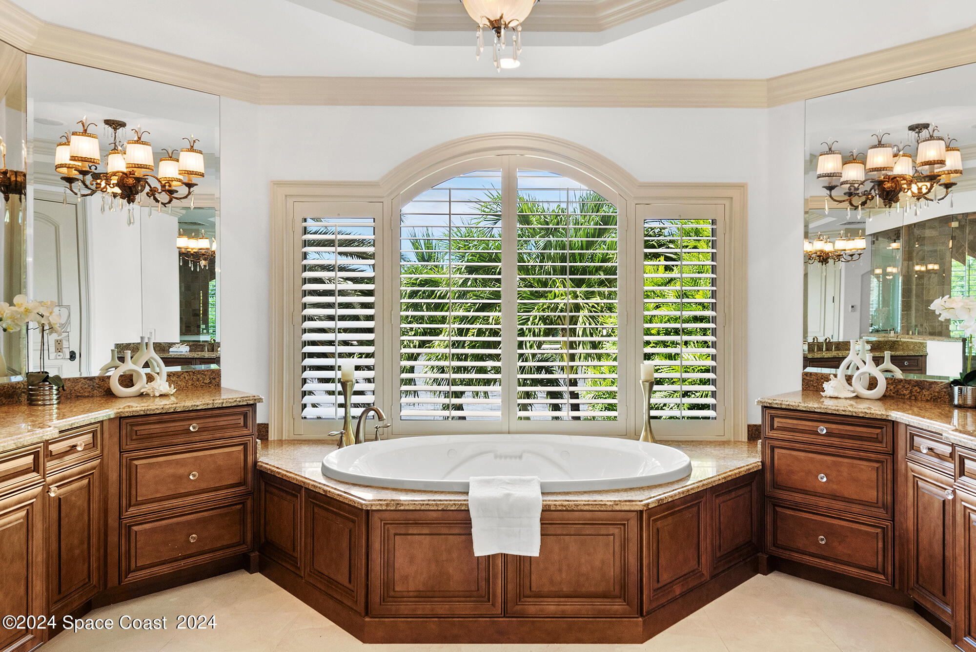 639 Middle River Drive