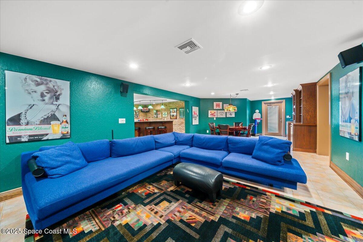6865 S Tropical Trail
