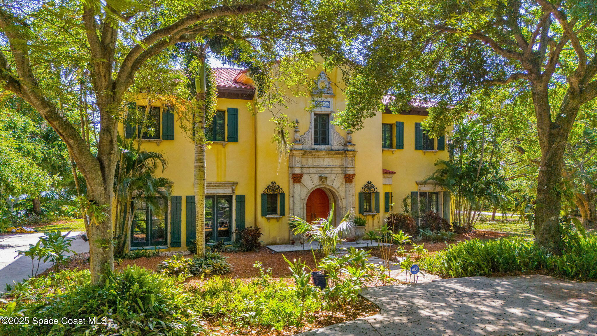 9340 S Tropical Trail