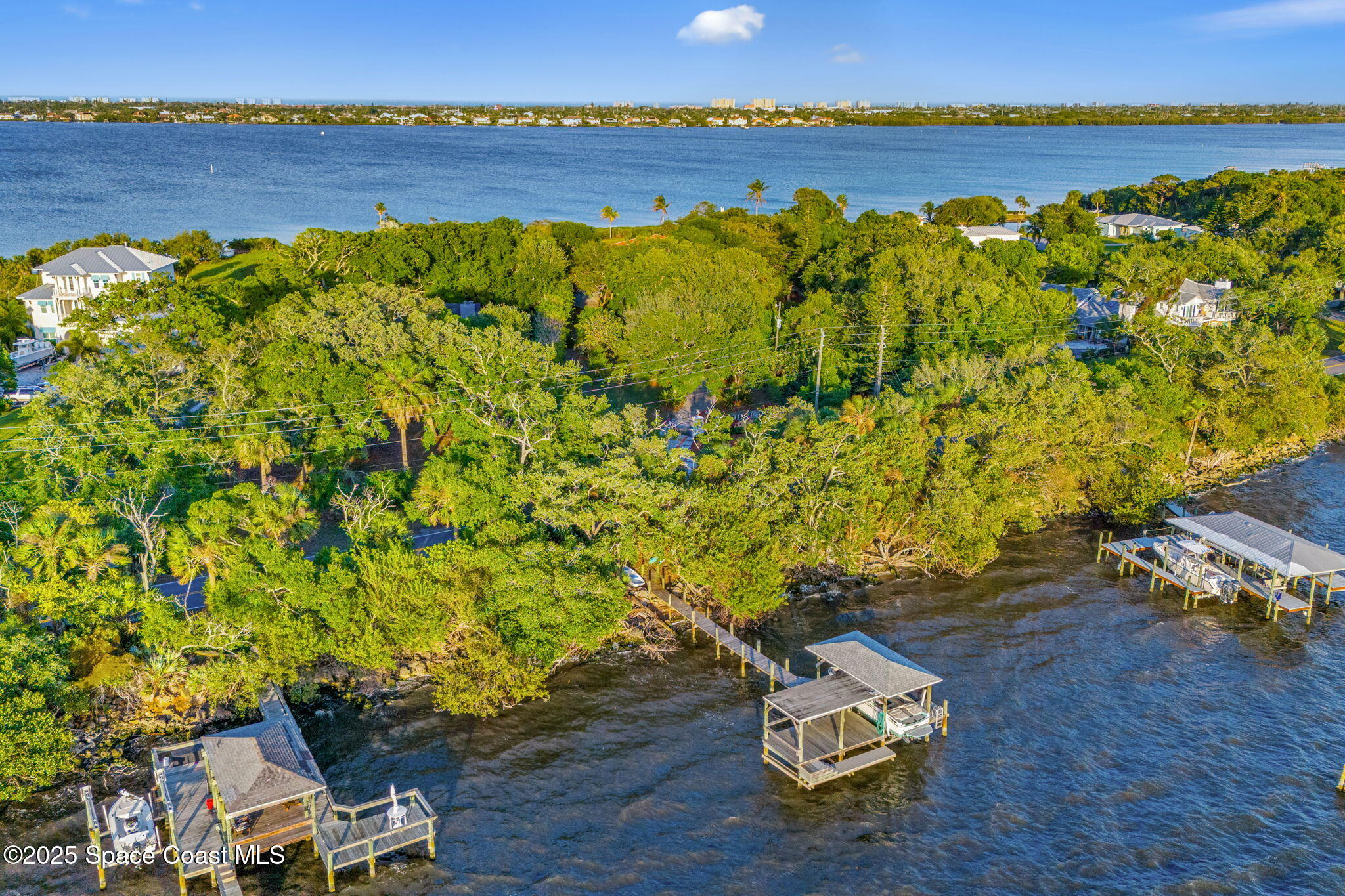 9340 S Tropical Trail