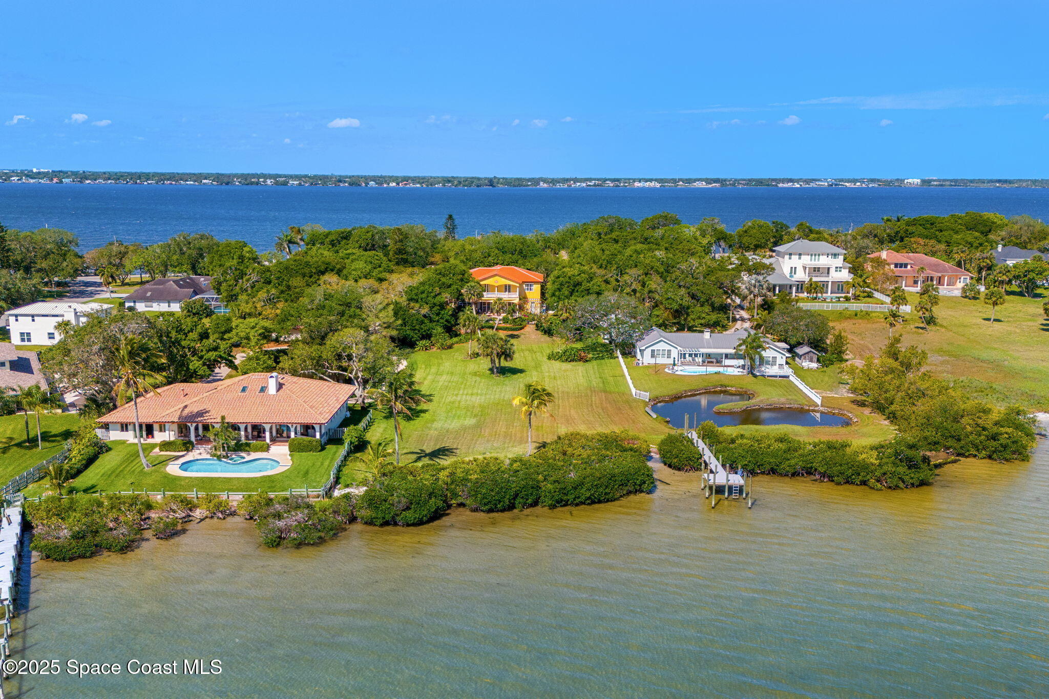 9340 S Tropical Trail