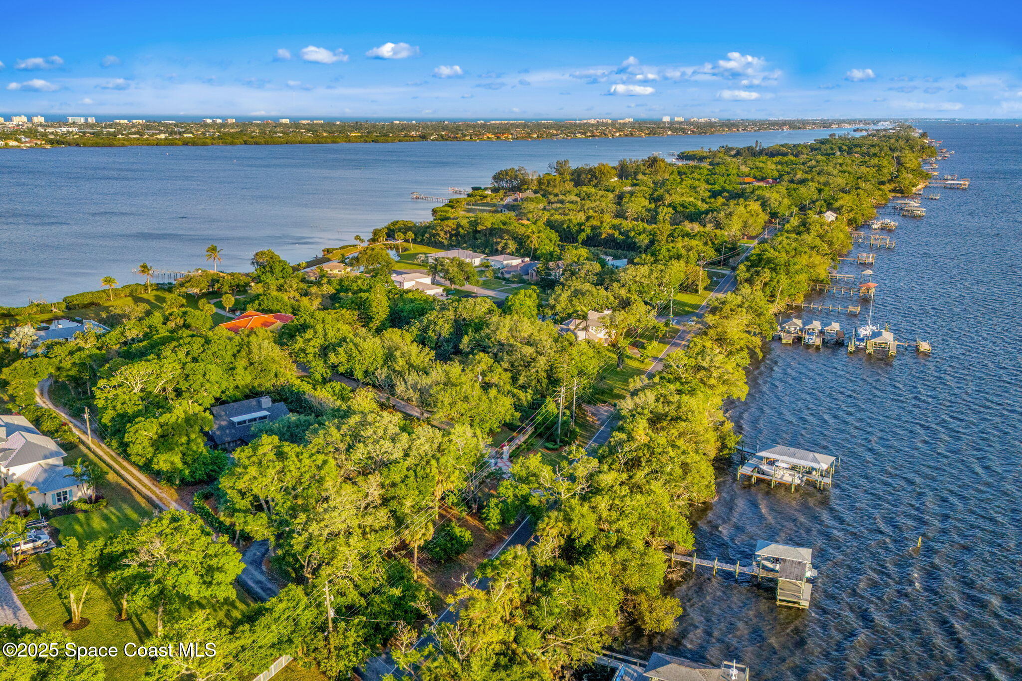 9340 S Tropical Trail