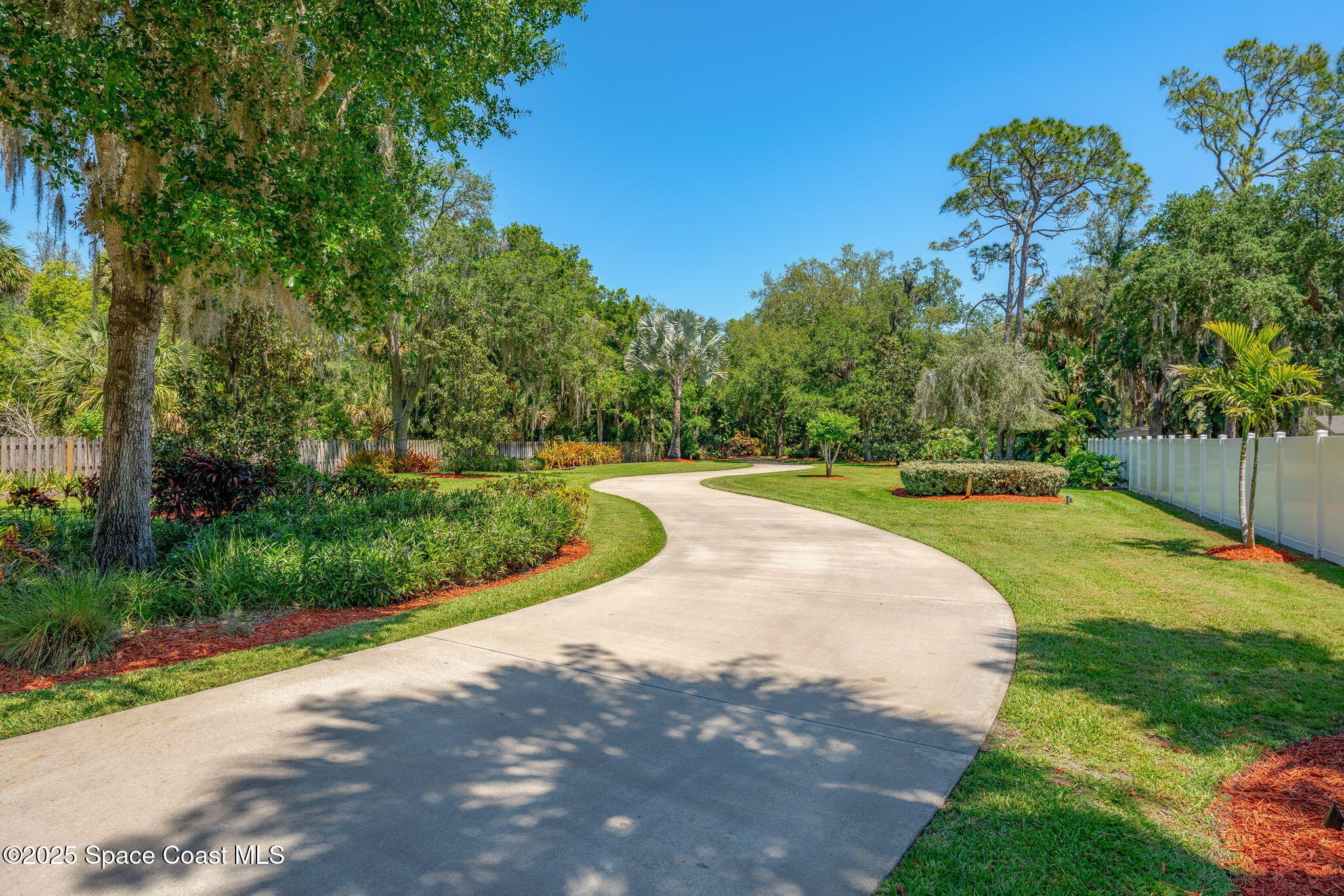 3600 Hideaway Lane