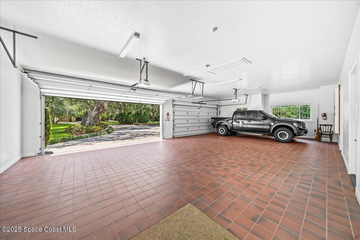 3600 Hideaway Lane