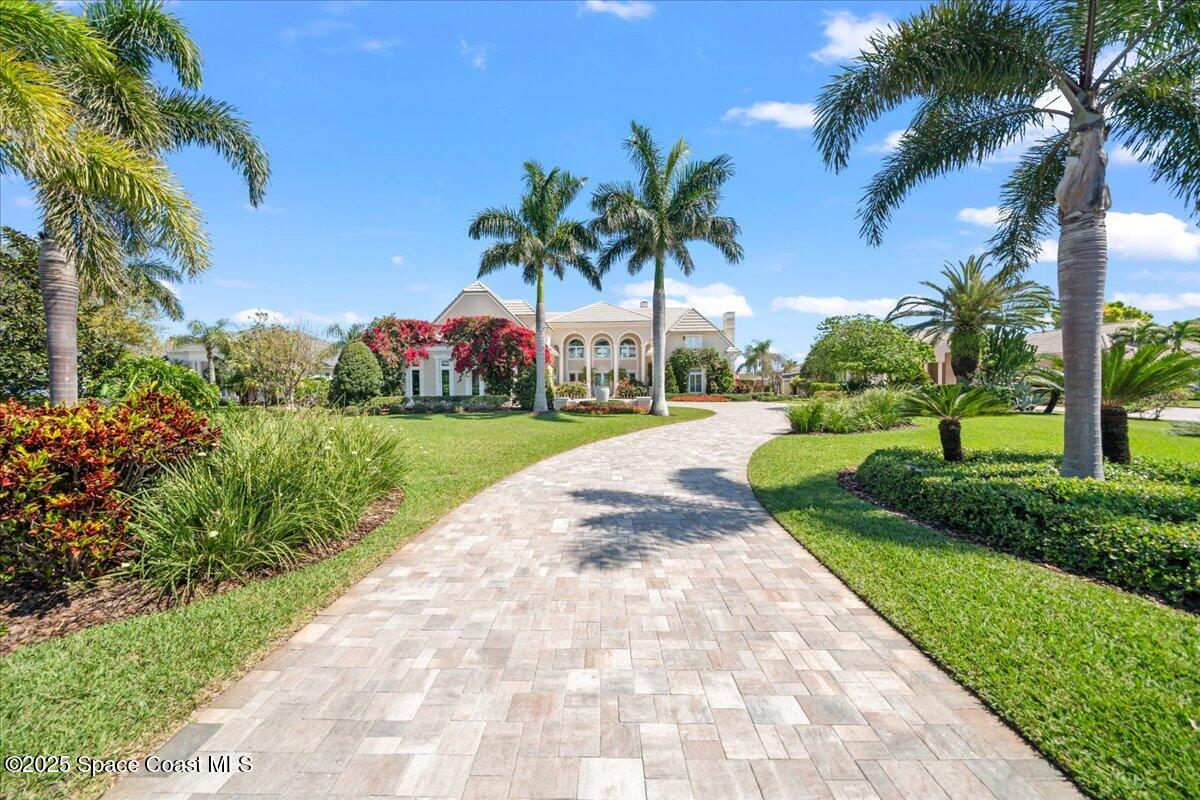 240 Lansing Island Drive