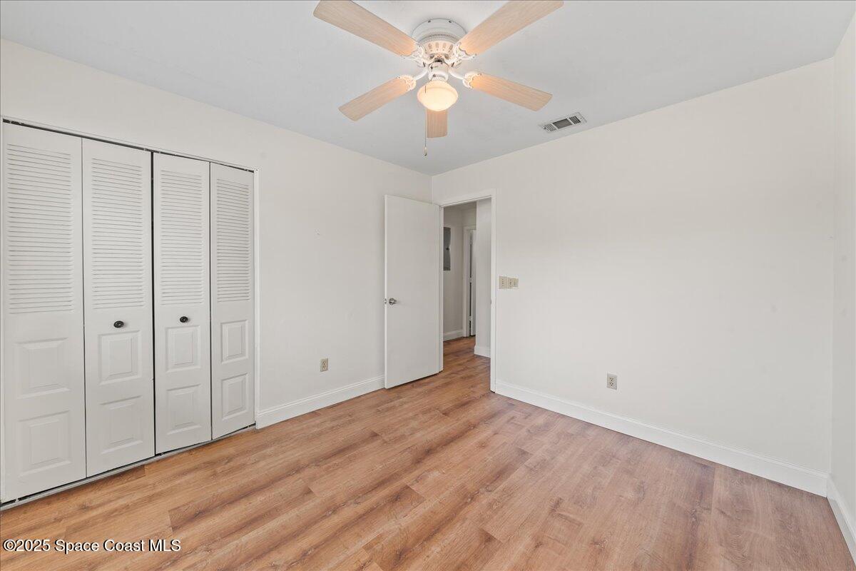 1313 Ethel Circle NE