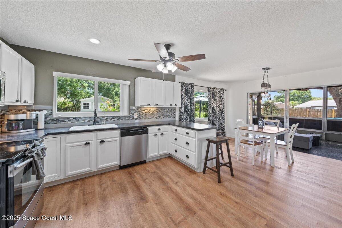 1313 Ethel Circle NE
