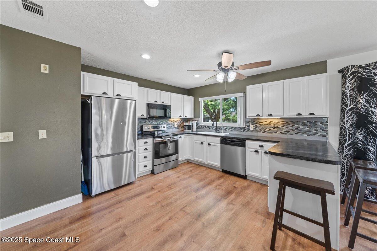 1313 Ethel Circle NE