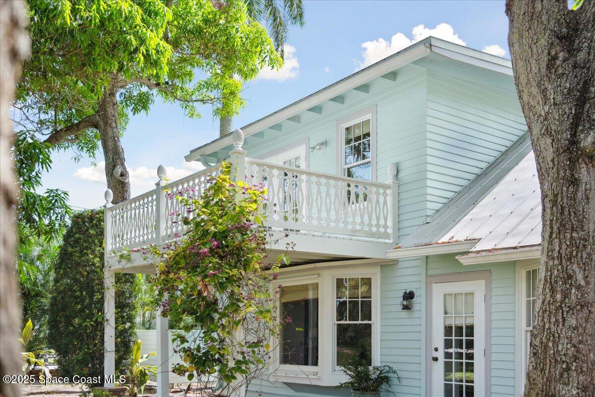 1101 River Road