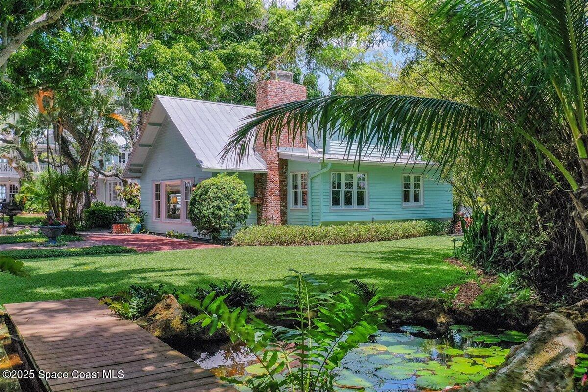 1101 River Road