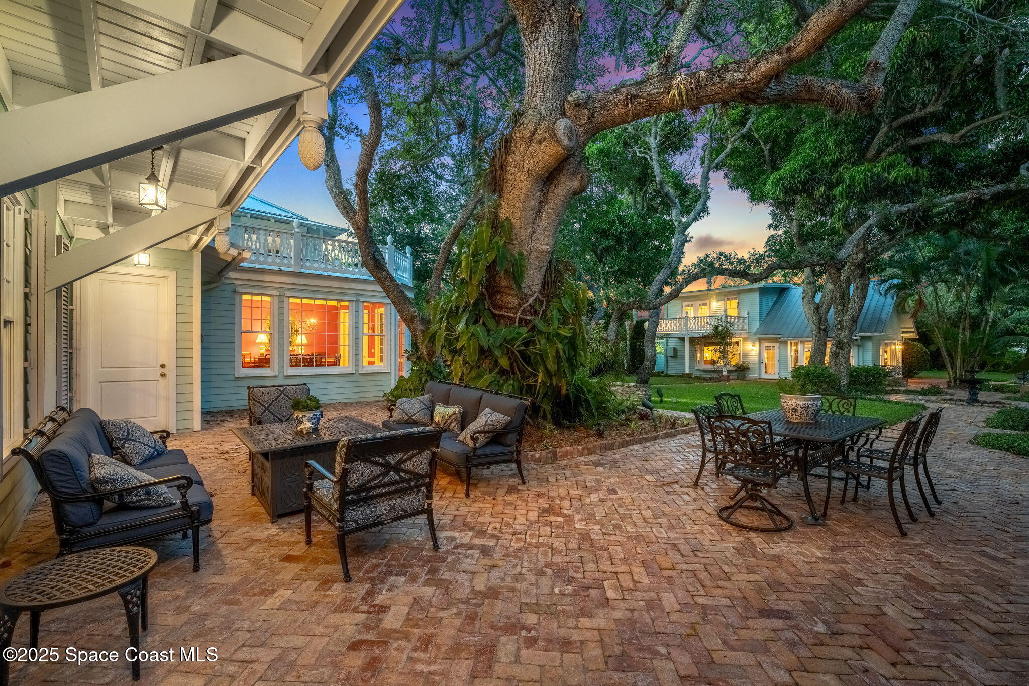 1101 River Road