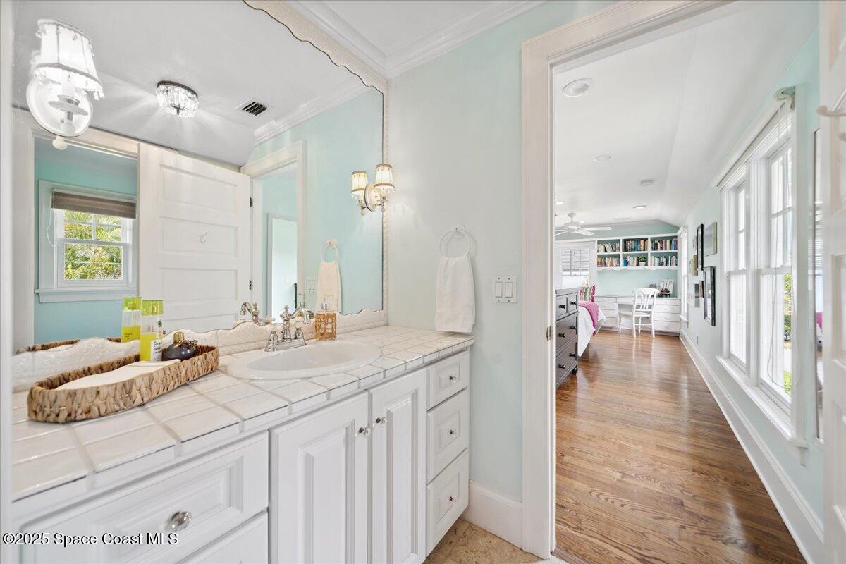 1101 River Road