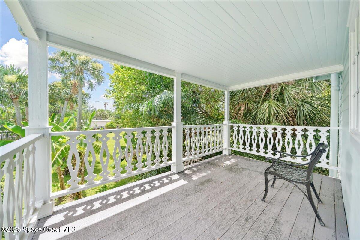 1101 River Road