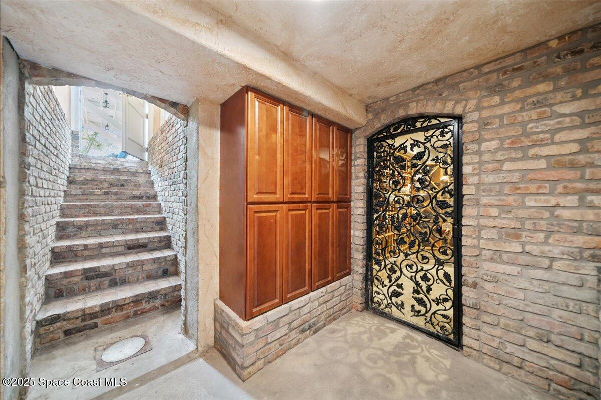1101 River Road