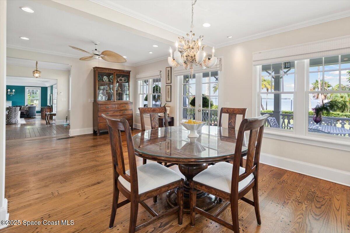 1101 River Road