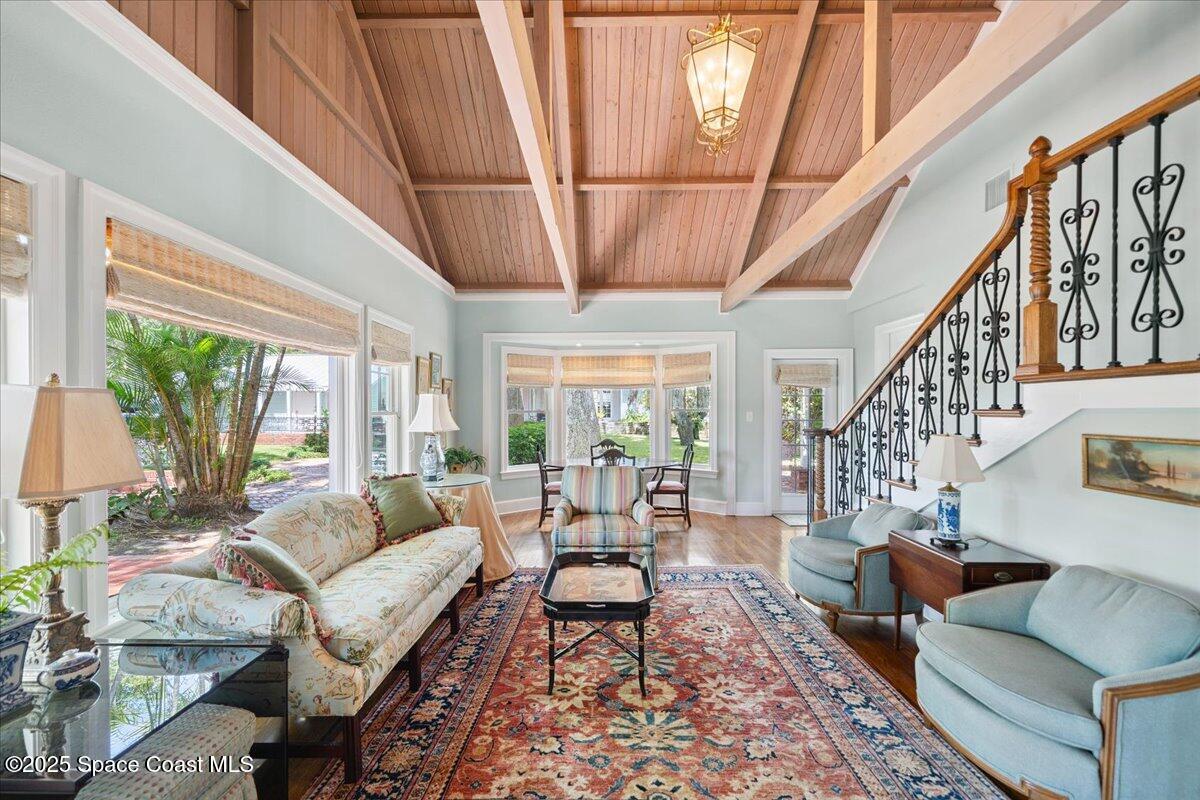 1101 River Road