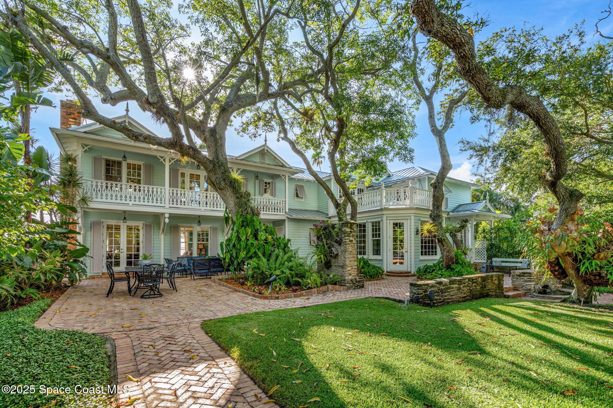 1101 River Road