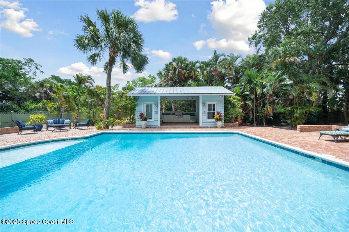 1101 River Road