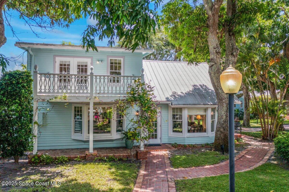 1101 River Road