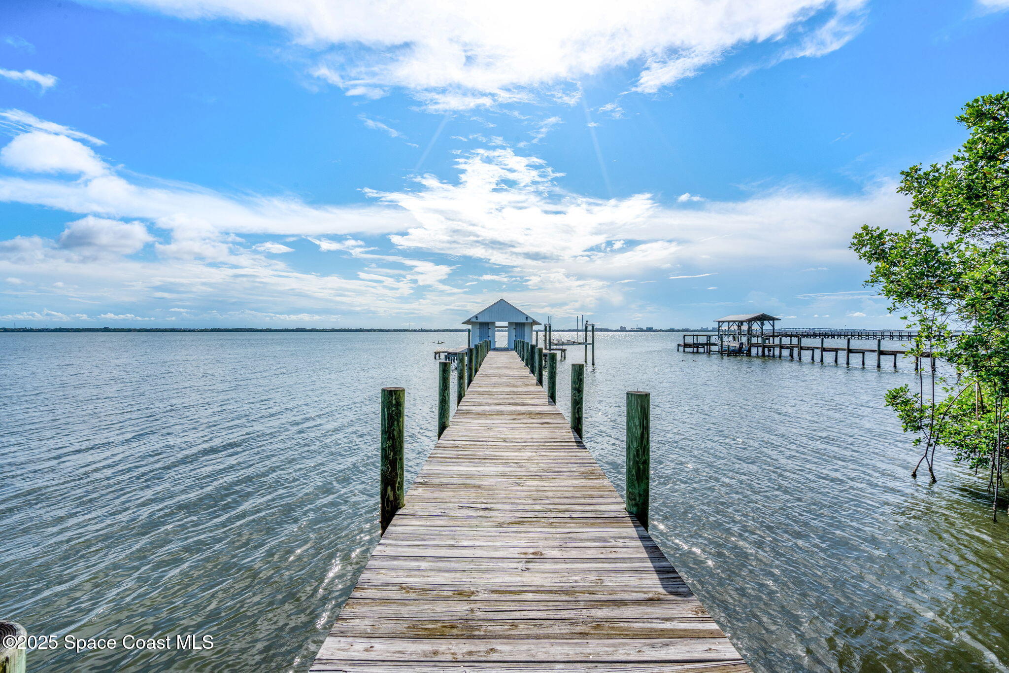 1101 River Road
