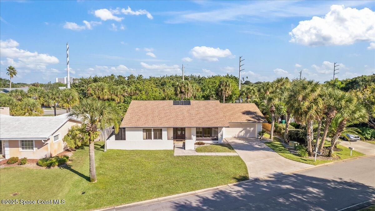 338 Coral Way W