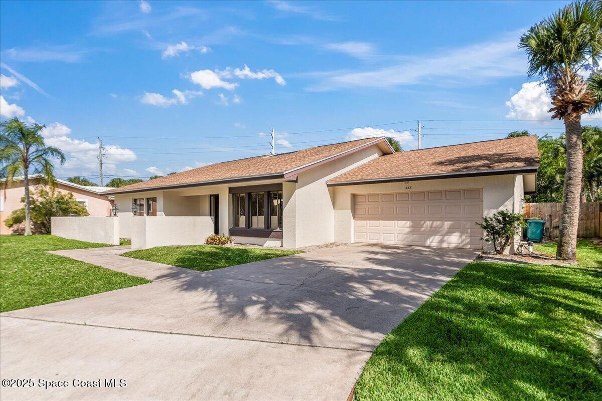 338 Coral Way W