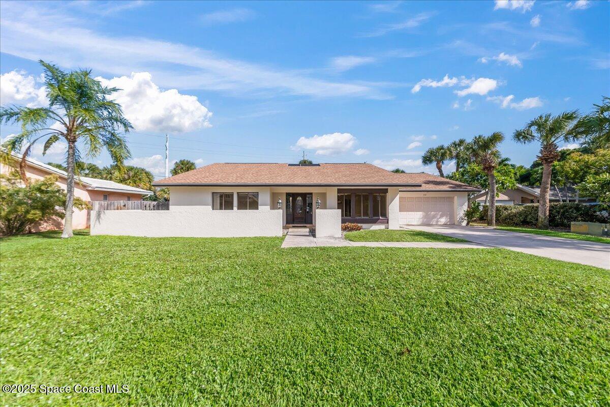 338 Coral Way W