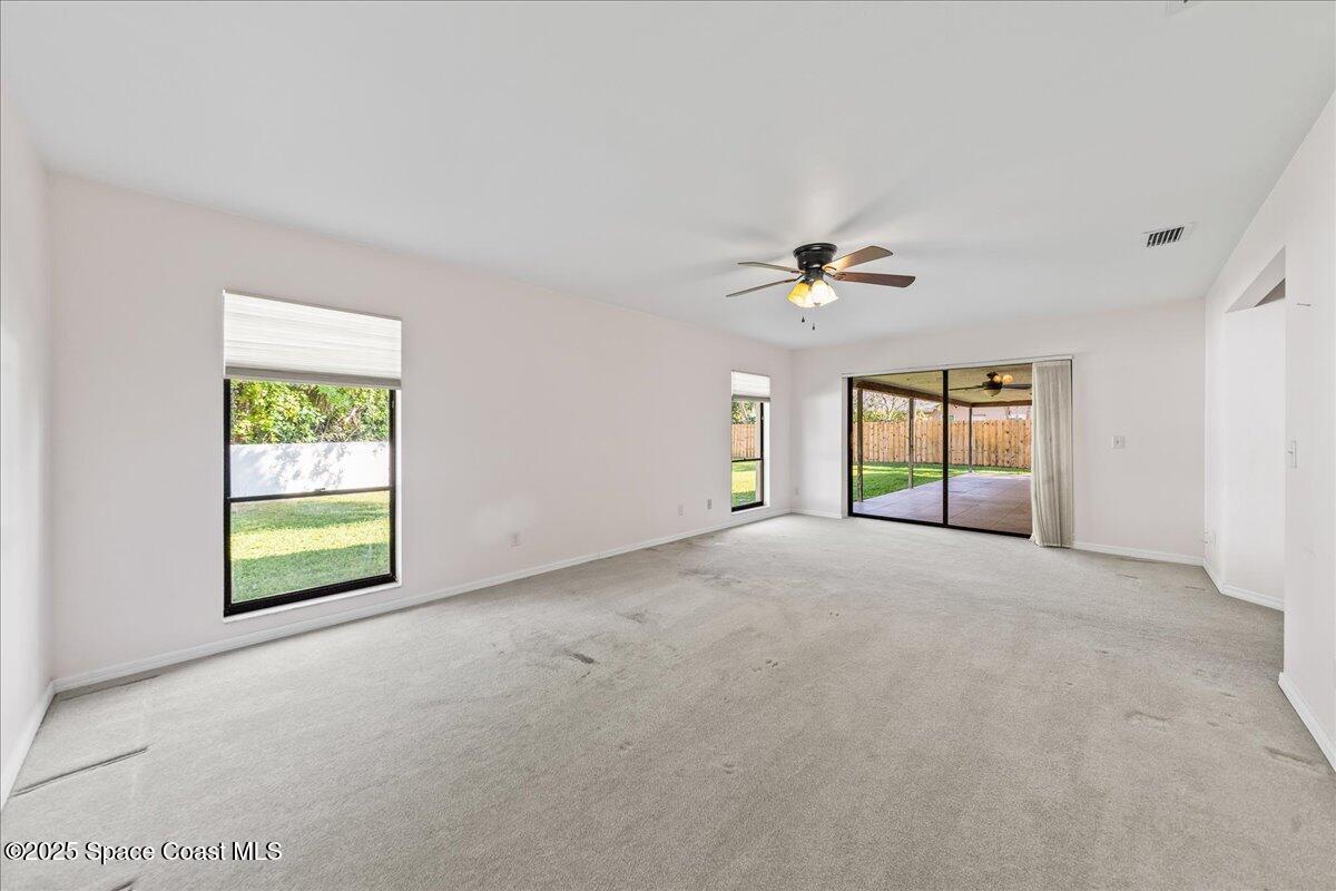 338 Coral Way W
