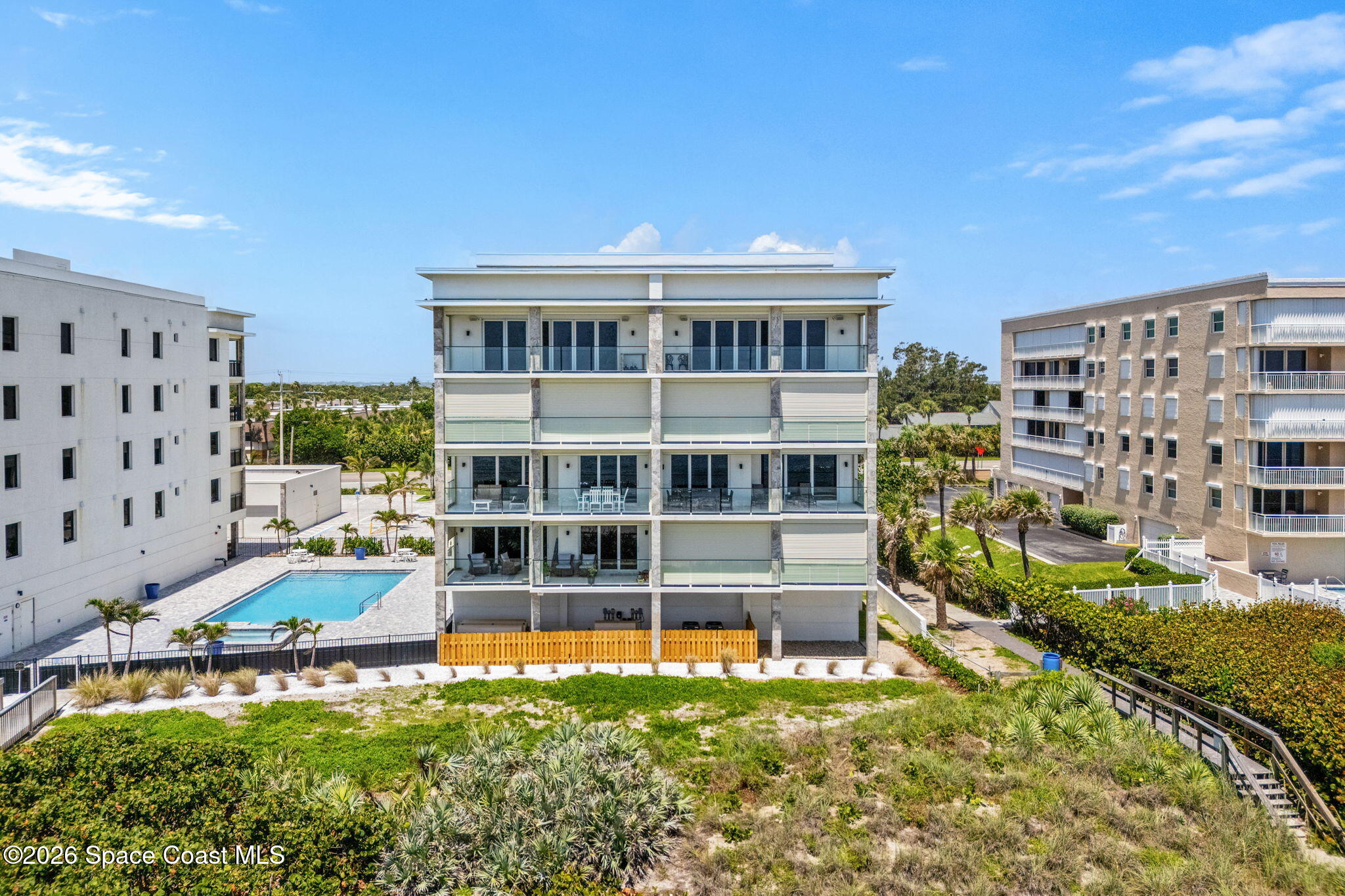 2765 N Highway A1a 504