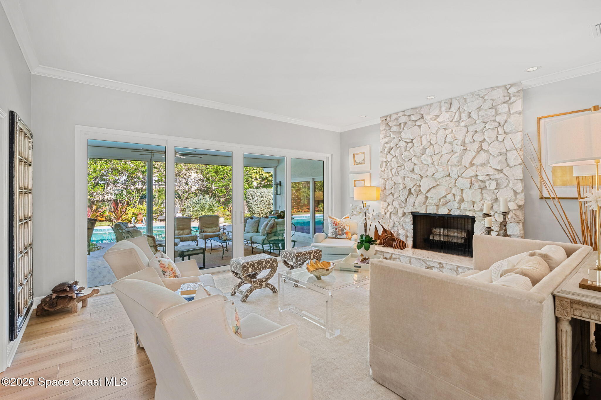 656 Franklyn Avenue