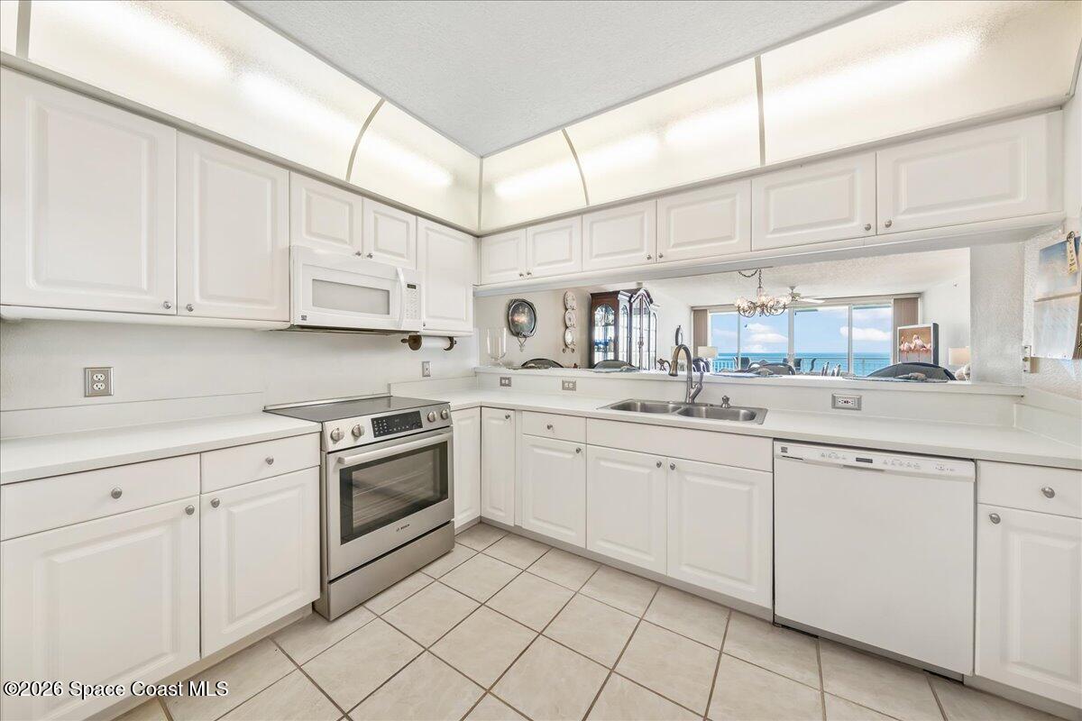925 N Highway A1a 604