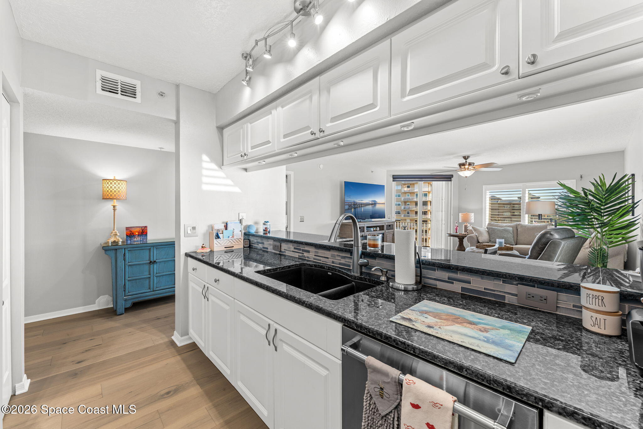 925 N Highway A1a 506